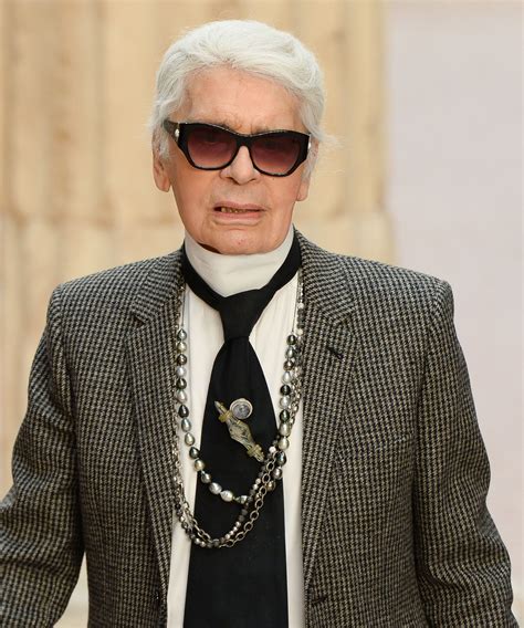 Obituary: Karl Lagerfeld, Chanel's iconic fashion designer 